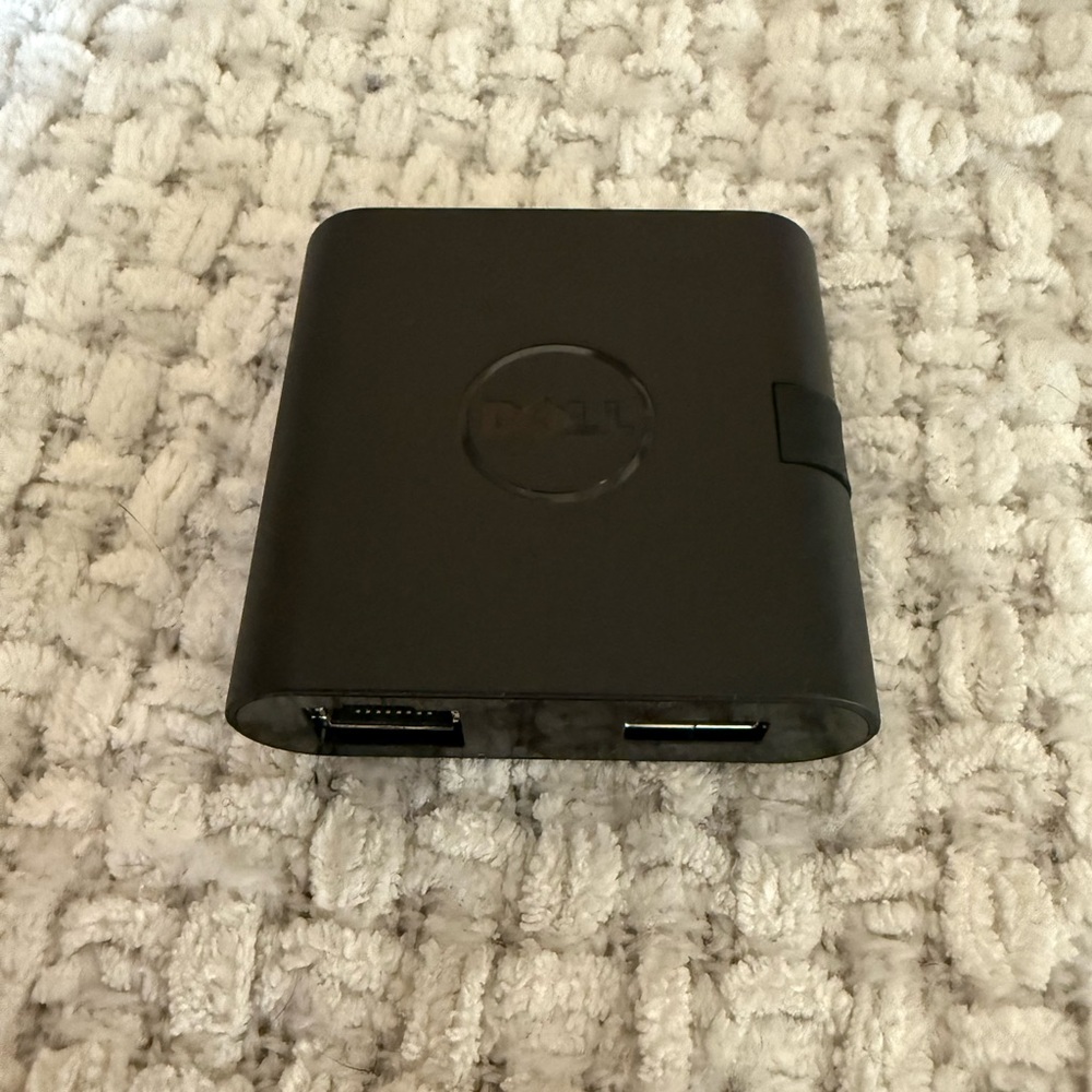 Dell DA200 Adapter